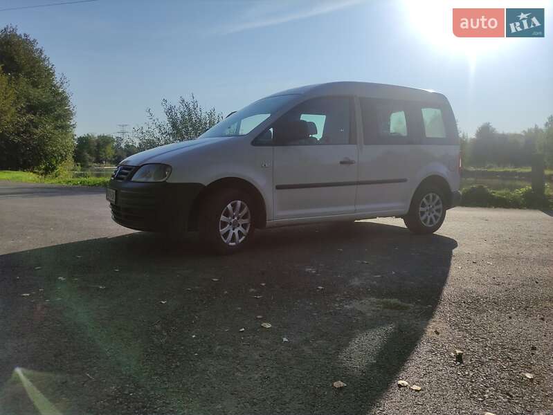 Минивэн Volkswagen Caddy 2009 в Ровно