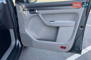 Мінівен Volkswagen Caddy 2009 в 