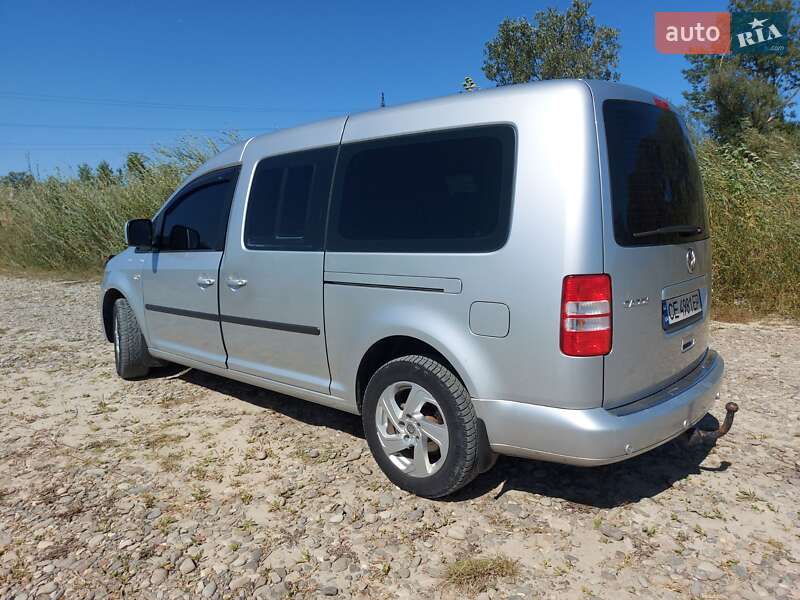 Минивэн Volkswagen Caddy 2011 в Черновцах