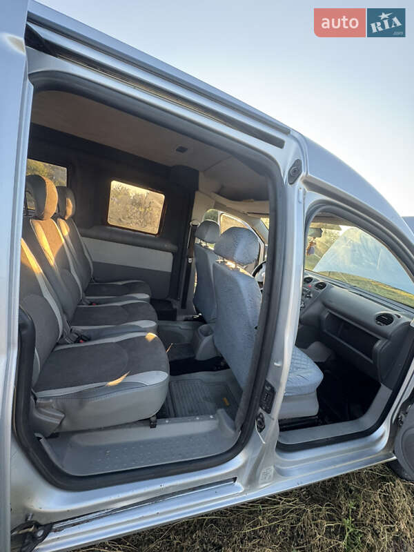 Мінівен Volkswagen Caddy 2010 в Сумах фото 7 Мінівен Volkswagen Caddy 2010 в Сумах