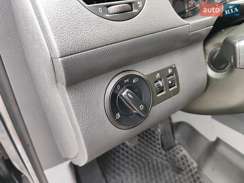 Минивэн Volkswagen Caddy 2008 в Трускавце