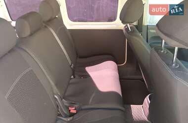 Минивэн Volkswagen Caddy 2013 в 