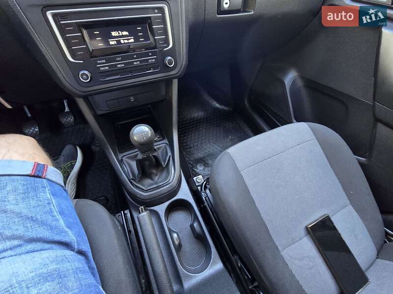 Грузовой фургон Volkswagen Caddy 2016 в Одессе