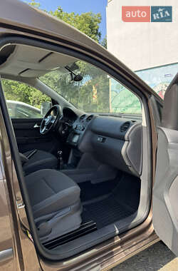 Минивэн Volkswagen Caddy 2011 в 