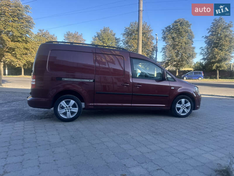 Грузовой фургон Volkswagen Caddy 2011 в Житомире