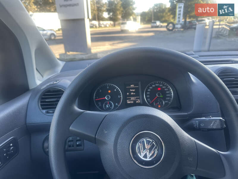 Грузовой фургон Volkswagen Caddy 2011 в Житомире