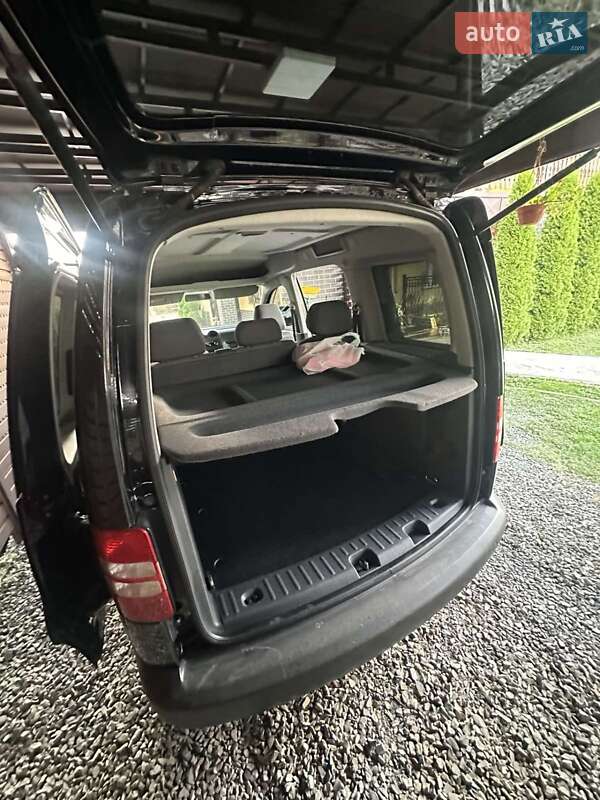 Минивэн Volkswagen Caddy 2013 в Виноградове