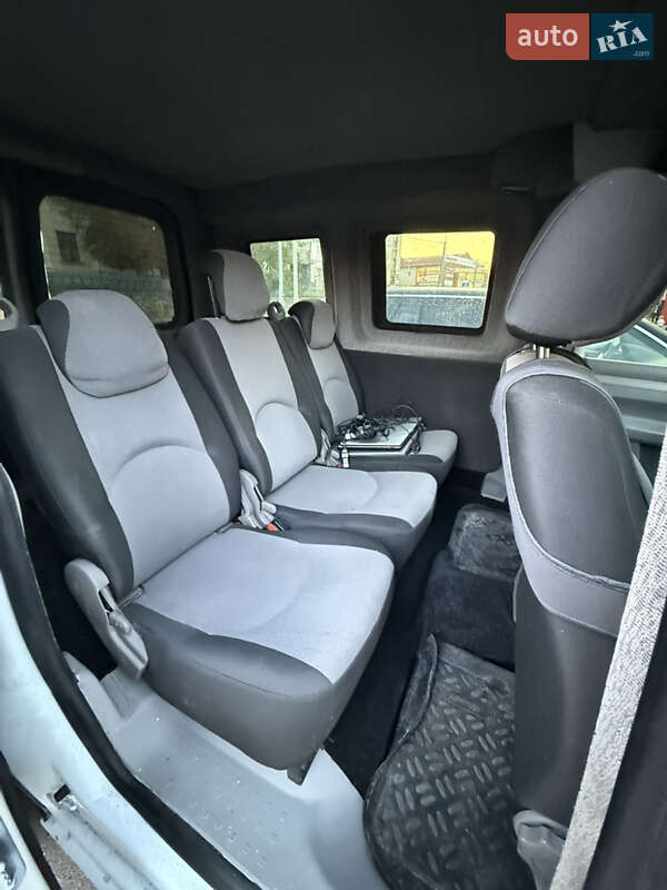 Минивэн Volkswagen Caddy 2007 в Коростене
