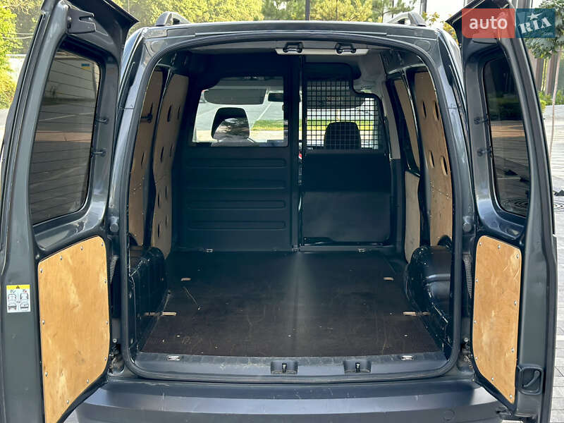 Другие грузовики Volkswagen Caddy 2016 в Ужгороде