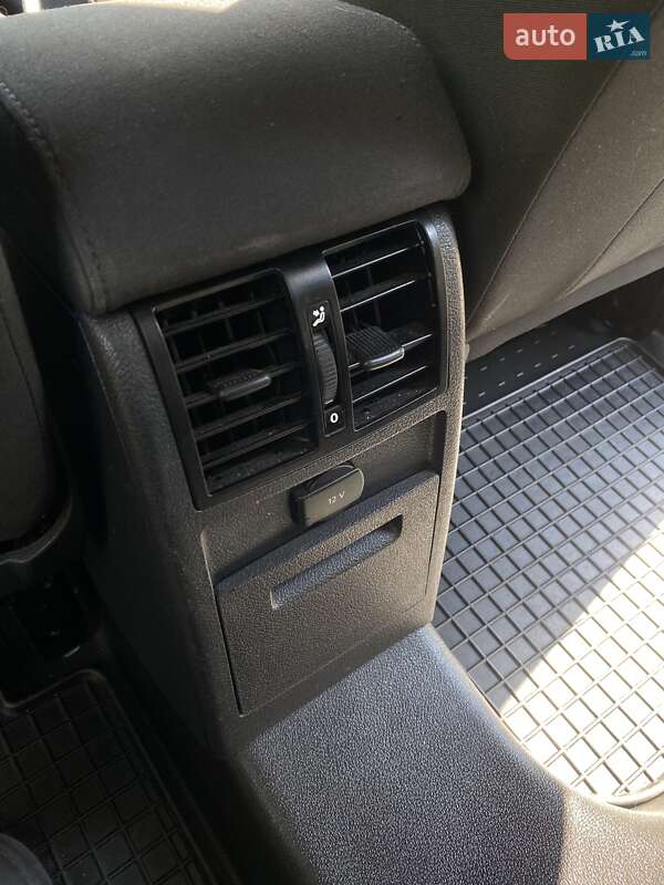 Мінівен Volkswagen Caddy 2015 в Миколаєві