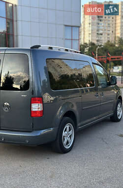Минивэн Volkswagen Caddy 2010 в 