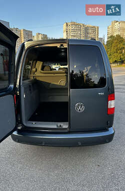 Минивэн Volkswagen Caddy 2010 в 