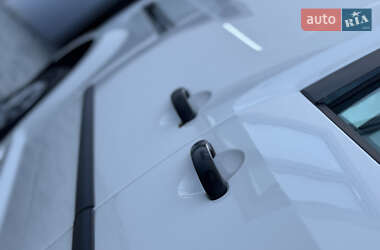 Грузовой фургон Volkswagen Caddy 2013 в 
