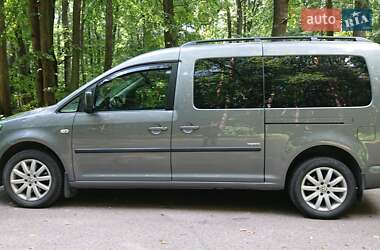 Минивэн Volkswagen Caddy 2015 в 