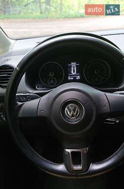 Минивэн Volkswagen Caddy 2015 в 