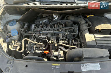 Минивэн Volkswagen Caddy 2013 в 