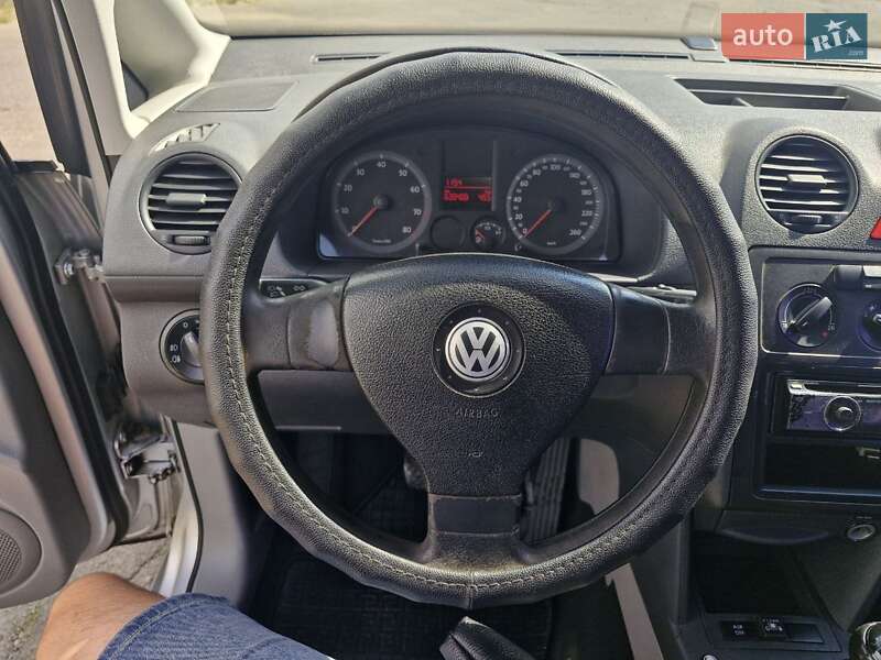 Минивэн Volkswagen Caddy 2008 в Николаеве
