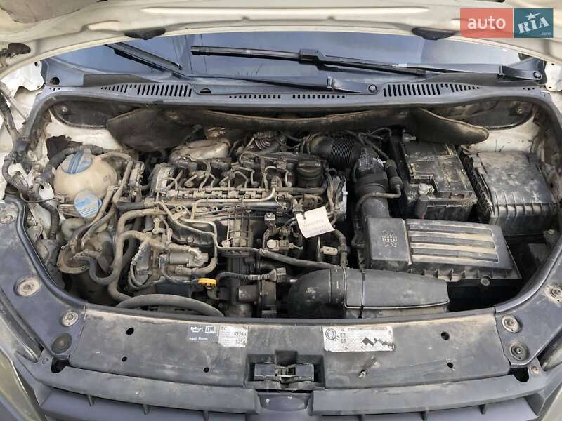 Грузовой фургон Volkswagen Caddy 2013 в Виноградове