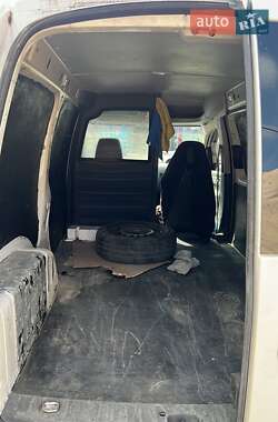 Грузовой фургон Volkswagen Caddy 2015 в 