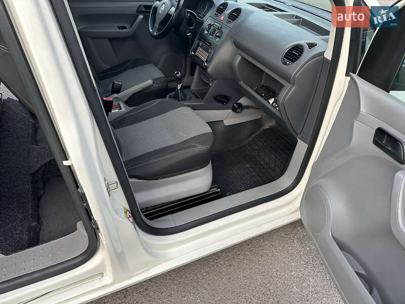 Минивэн Volkswagen Caddy 2008 в Белой Церкви