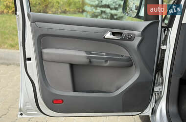 Минивэн Volkswagen Caddy 2011 в 