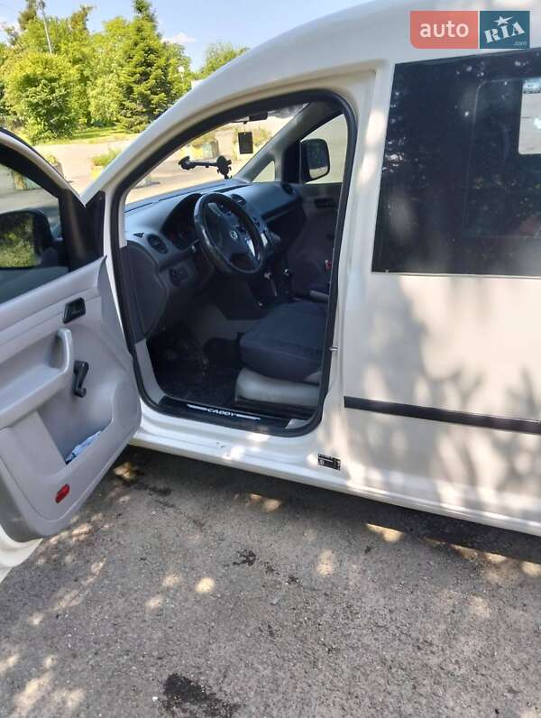 Минивэн Volkswagen Caddy 2007 в Стрые