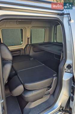 Минивэн Volkswagen Caddy 2013 в 