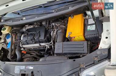 Минивэн Volkswagen Caddy 2009 в 