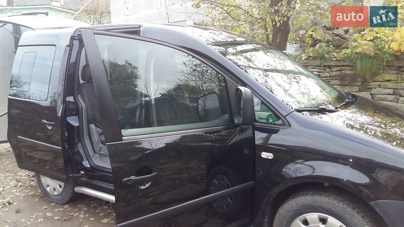 Volkswagen Caddy 2009