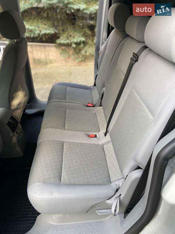 Минивэн Volkswagen Caddy 2008 в Киеве