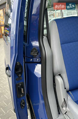 Минивэн Volkswagen Caddy 2009 в 