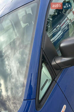 Минивэн Volkswagen Caddy 2009 в 
