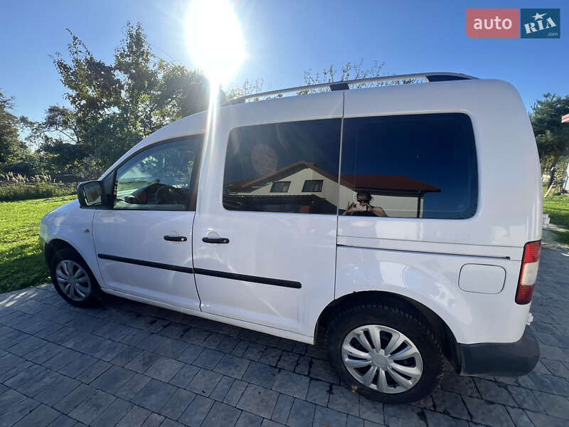 Мінівен Volkswagen Caddy 2010 в Городку