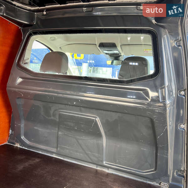Грузовой фургон Volkswagen Caddy 2021 в Киеве