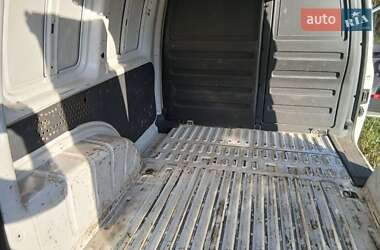 Грузовой фургон Volkswagen Caddy 2013 в 