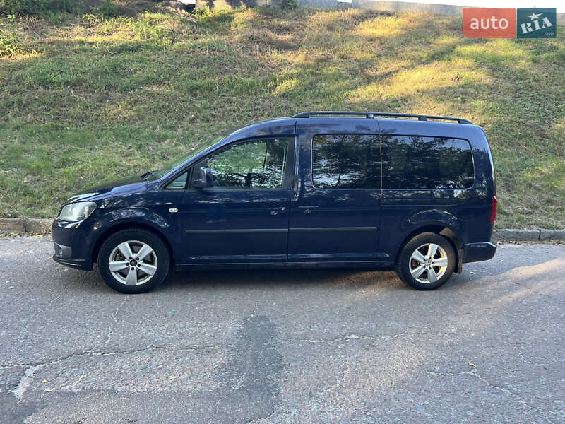 Минивэн Volkswagen Caddy 2012 в Житомире