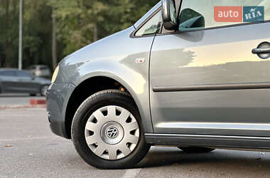 Минивэн Volkswagen Caddy 2009 в 