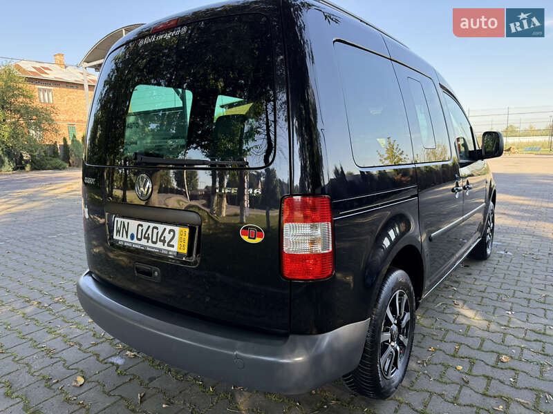 Минивэн Volkswagen Caddy 2005 в Черновцах