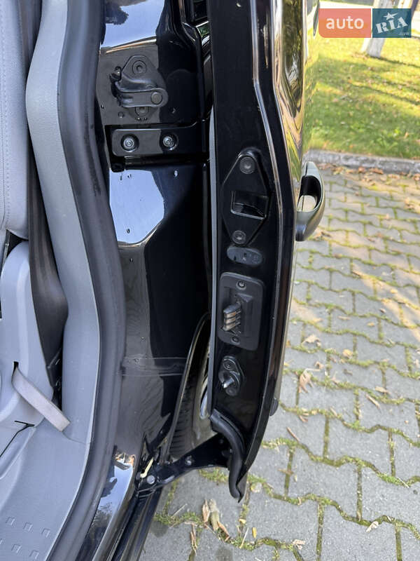 Минивэн Volkswagen Caddy 2005 в Черновцах