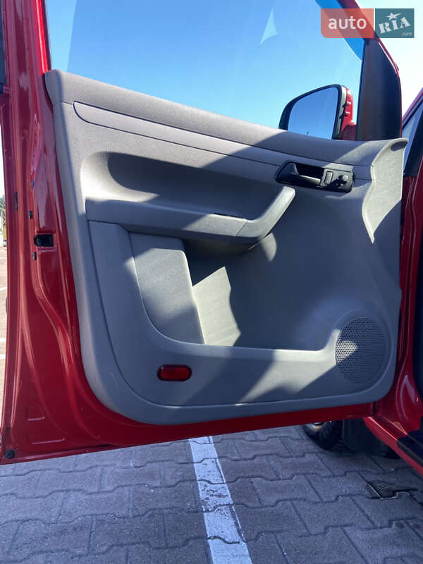 Минивэн Volkswagen Caddy 2007 в Житомире