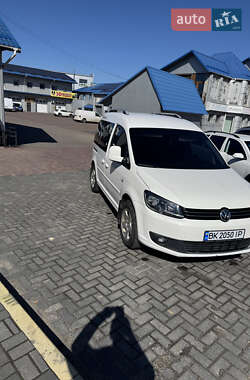 Минивэн Volkswagen Caddy 2011 в 