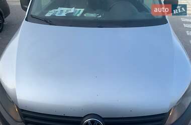 Вантажний фургон Volkswagen Caddy 2012 в Кременчуці