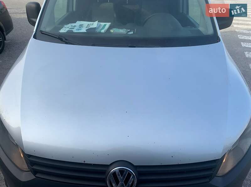 Вантажний фургон Volkswagen Caddy 2012 в Кременчуці