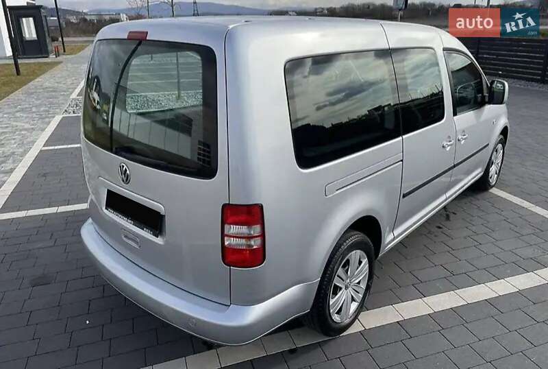 Минивэн Volkswagen Caddy 2012 в Виноградове