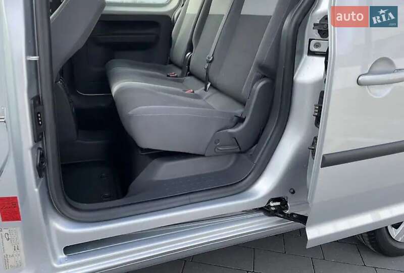 Минивэн Volkswagen Caddy 2012 в Виноградове