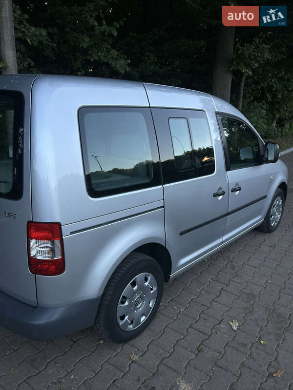 Минивэн Volkswagen Caddy 2009 в Виннице
