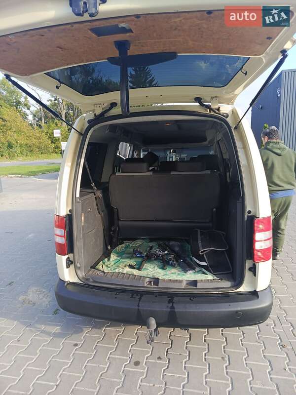 Минивэн Volkswagen Caddy 2015 в Хмельнике