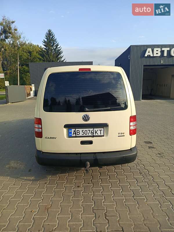 Минивэн Volkswagen Caddy 2015 в Хмельнике