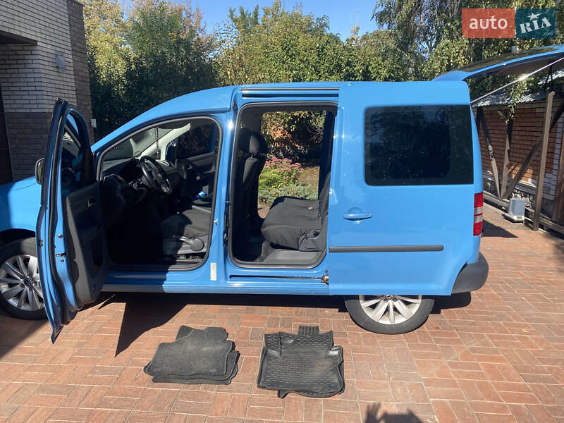 Минивэн Volkswagen Caddy 2012 в Кропивницком