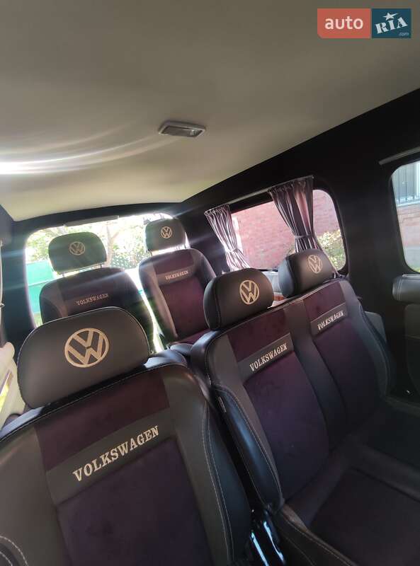 Минивэн Volkswagen Caddy 2010 в Виннице